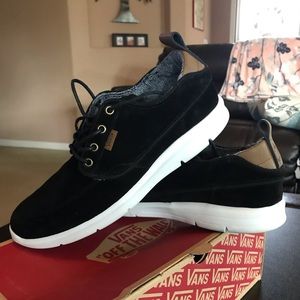 Vans Brigata Men’s size 10